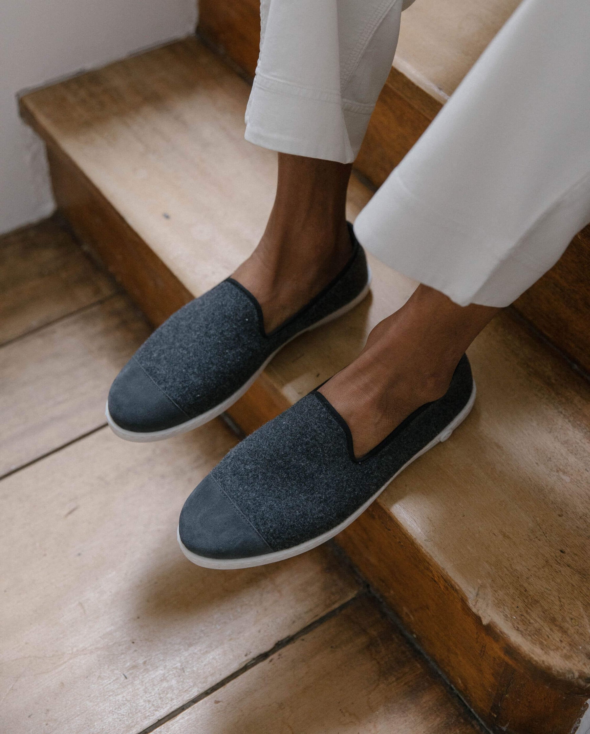 Men's wool slipper, gray black